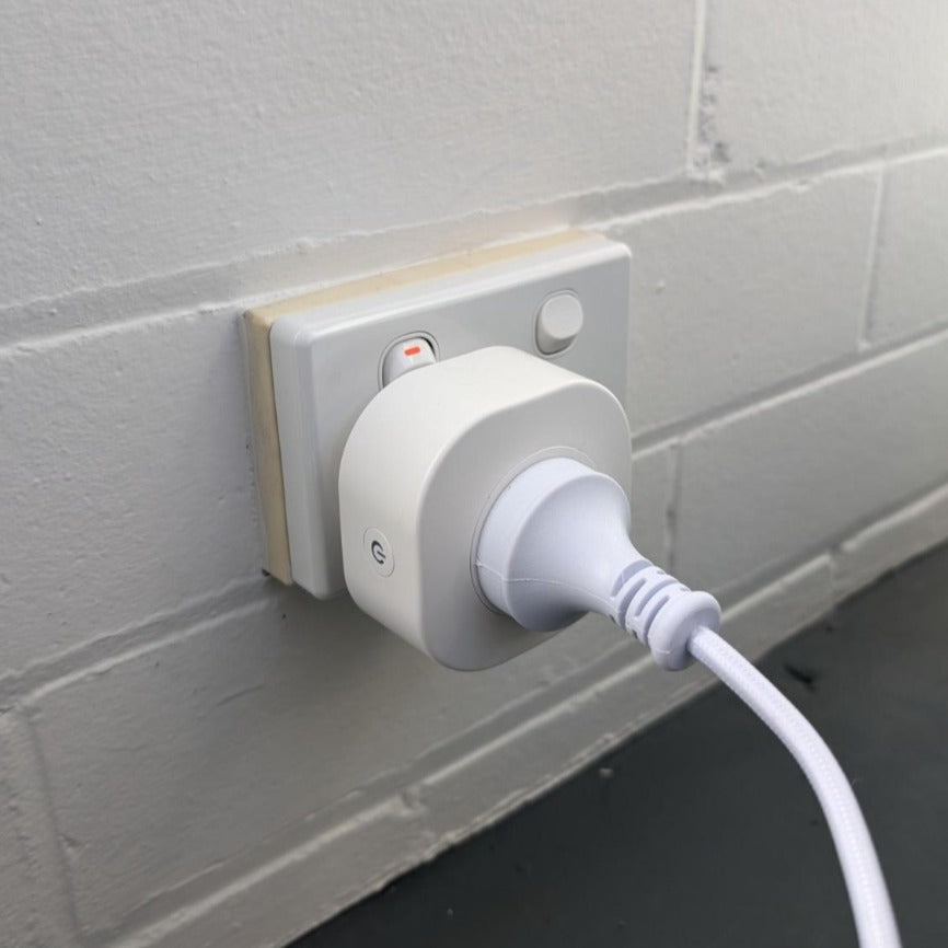 Sun Bulb Smart Plug